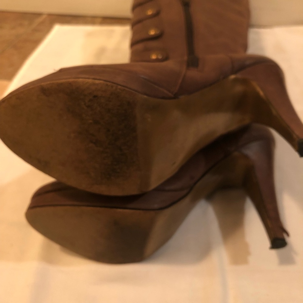Zigi Girl Military Button Knee High Platform Boots - Picture 2 of 5